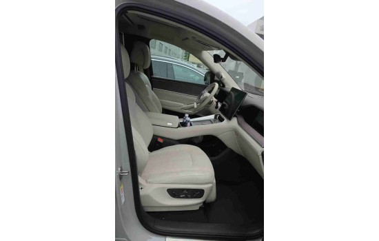 Denza N9 DM, 4WD Top, 2025, пробег 2,4 тисячі км